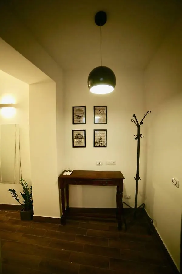Paola'S Apartment In The Heart Of Trastevere, Roma Olaszország